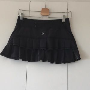 Lululemon black tennis skort
